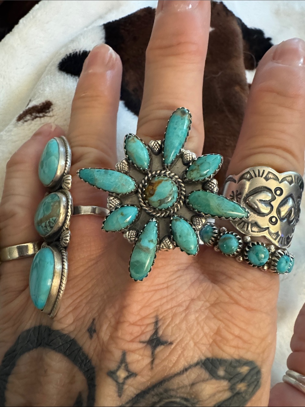 Kingman Turquoise Cluster Sterling Statement Ring - 925 silver